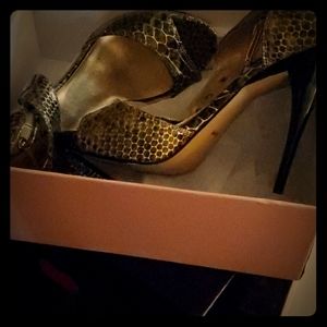Gently used 2inch heels